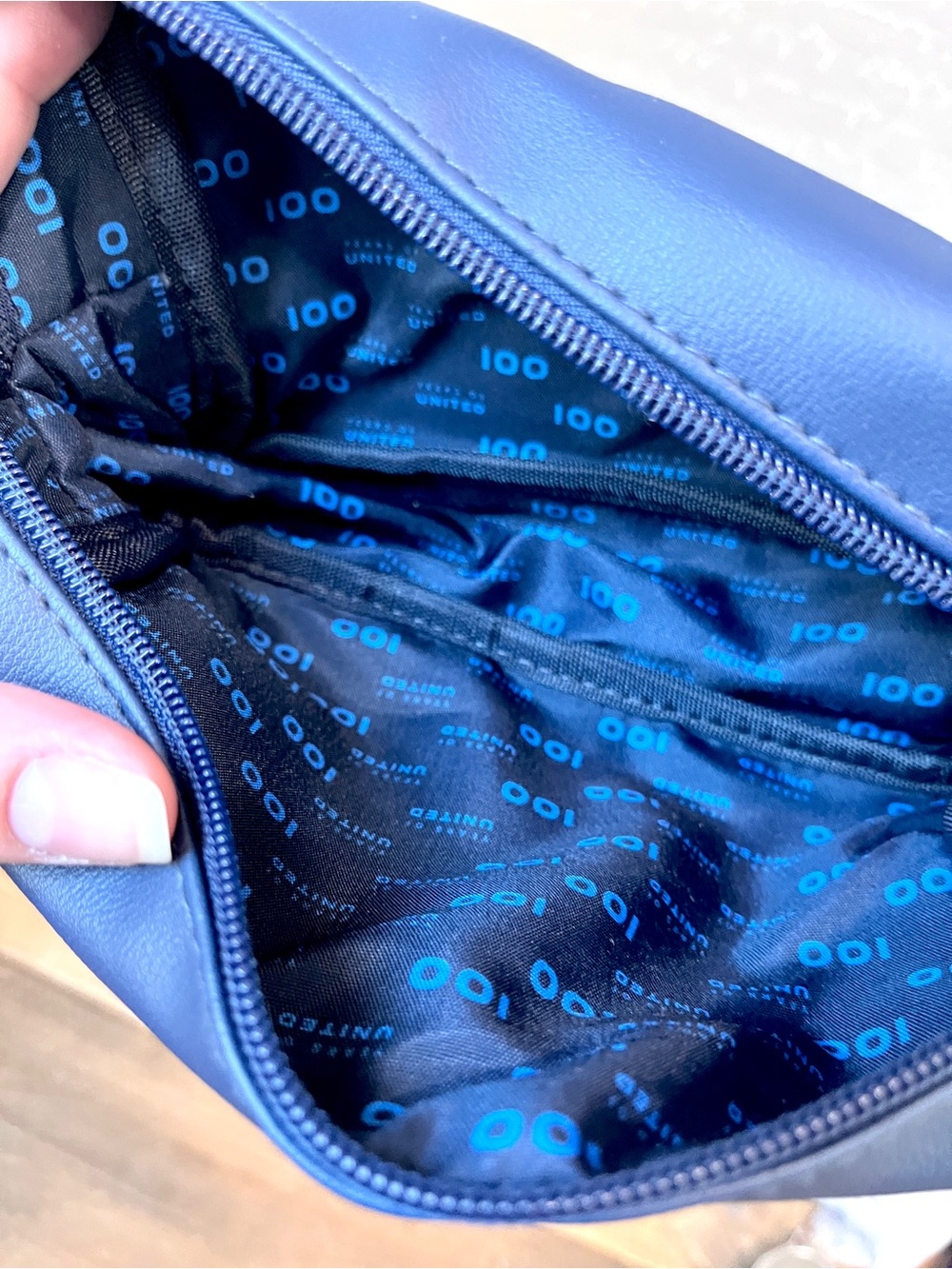 United Airlines Polaris Business Class 100 Years Anniversary Amenity Pouch New - Picture 7 of 7